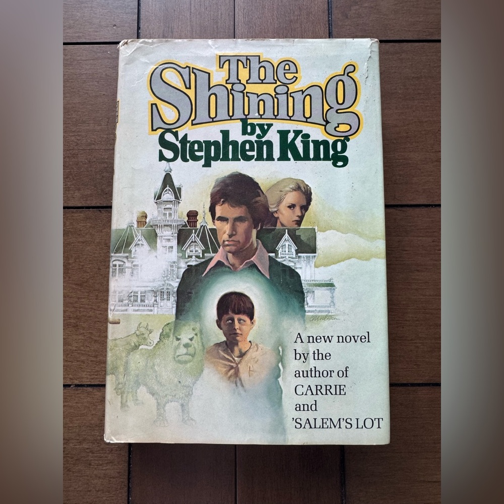 The shining by Stephen King. Book. Collectable.Copyright 1977. Good. Rare!